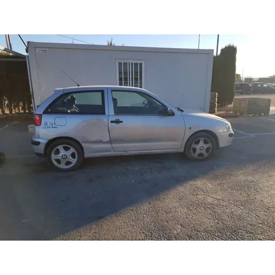 SEAT IBIZA (6K1) '2001 SIGNO GRIS