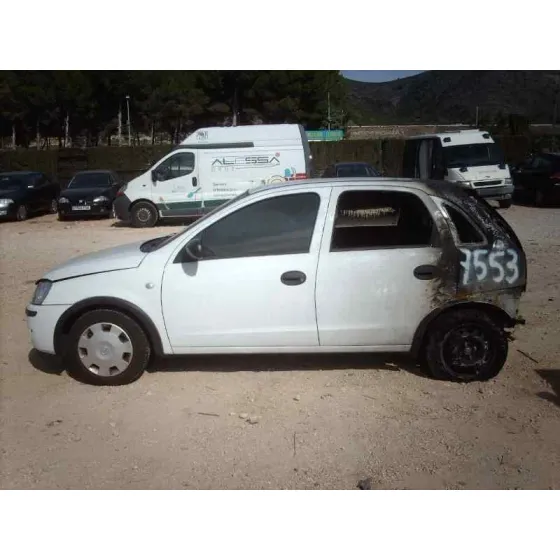 OPEL CORSA C '2004 COSMO BLANCO