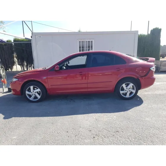 MAZDA 6 BERLINA (GG) '2004 2.0 CRTD 136 ACTIVE (5-PTAS.) ROJO