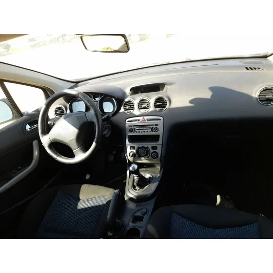 Peugeot 308 I (4A_, 4C_) 2009