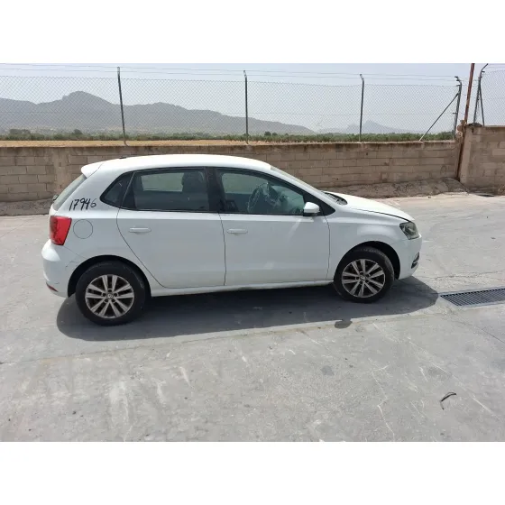 Volkswagen POLO V (6R1, 6C1) 2014