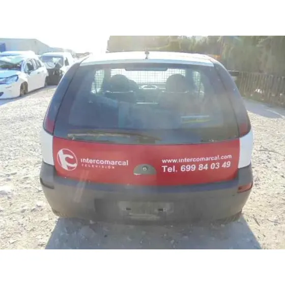 OPEL CORSA C '2002 CLUB ROJO-BLANCO