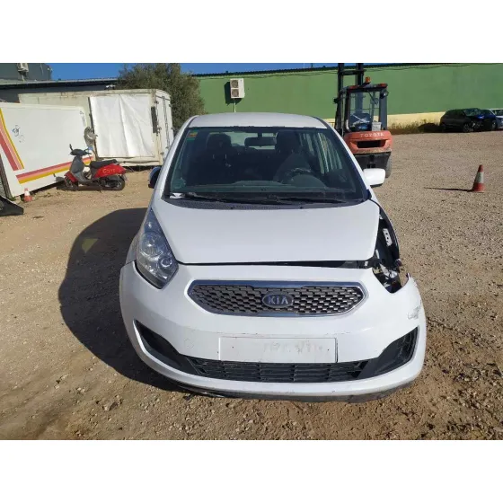 KIA VENGA '2011 CONCEPT BLANCO