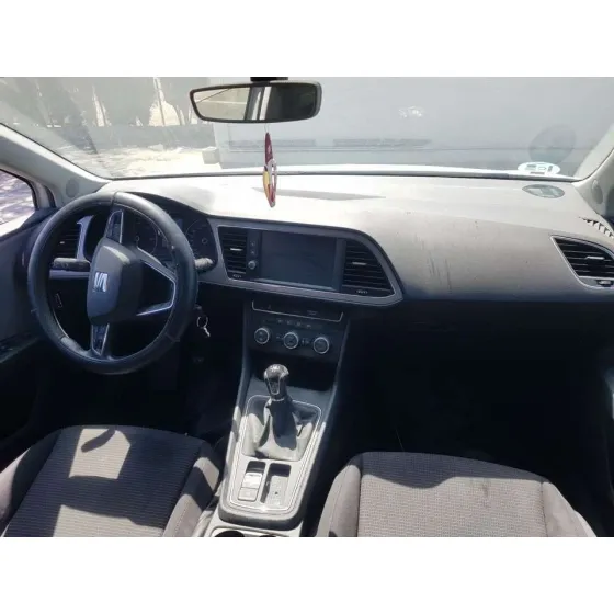 SEAT LEON ST (5F8) '2018 REFERENCE BLANCO