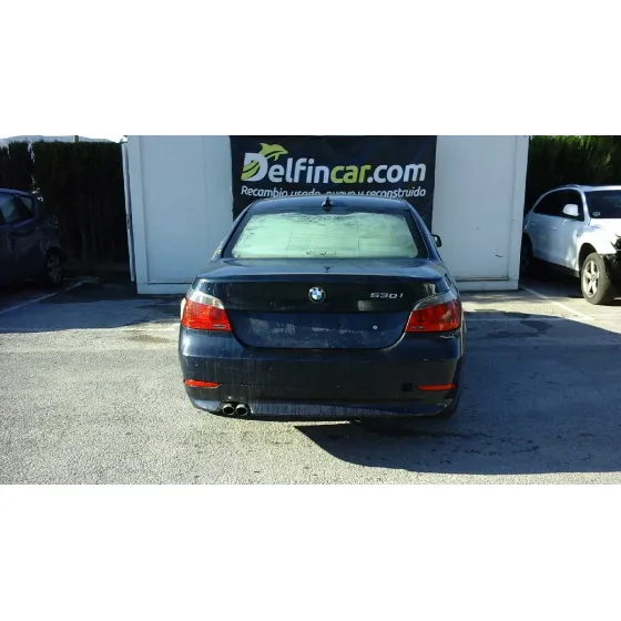 BMW SERIE 5 BERLINA (E60) '2006 530I AZUL