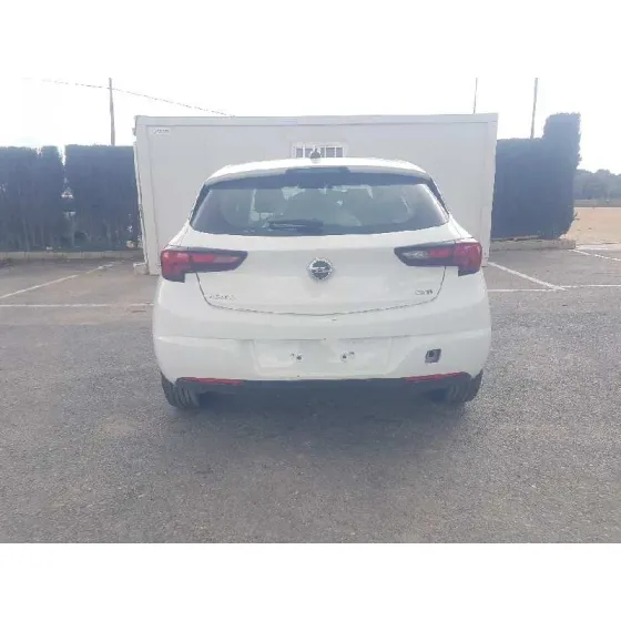 OPEL ASTRA K LIM. 5TÜRIG '2017 BUSINESS BLANCO