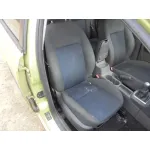 FORD FOCUS BERLINA (CAP) FORD FOCUS BERLINA (CAP) '2005 AMBIENTE (D) VERDE PISTACHO 2006