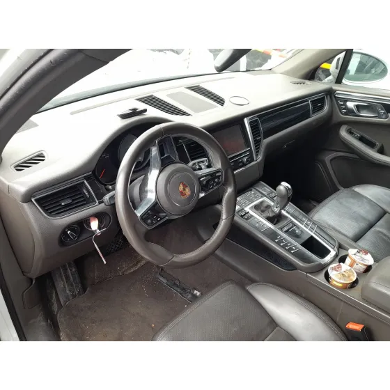 Porsche MACAN (95B) 2014