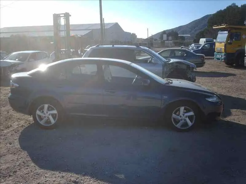 MAZDA 6 BERLINA (GG) MAZDA 6 BERLINA (GG) '2002 2.0 CRTD 136 ACTIVE (5-PTAS.) AZUL 2002