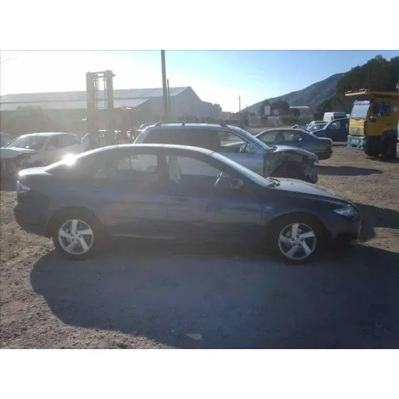 MAZDA 6 BERLINA (GG) '2002 2.0 CRTD 136 ACTIVE (5-PTAS.) AZUL