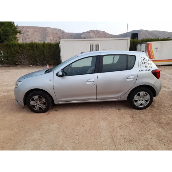 Dacia SANDERO II (B8_) 2015