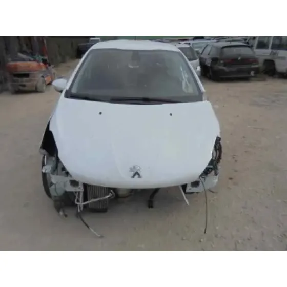 PEUGEOT 208 '2013 ACTIVE BLANCO