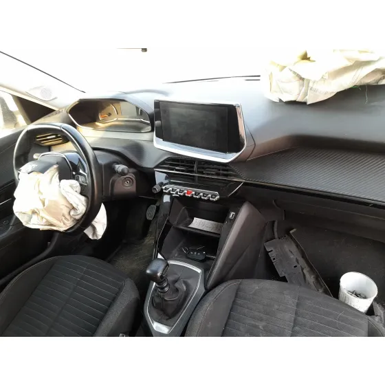 Peugeot 2008 II (UD_, US_, UY_, UJ_, UR_, UC_) 2019