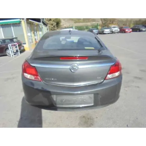 OPEL INSIGNIA BERLINA '2011 COSMO GRIS OSCURO