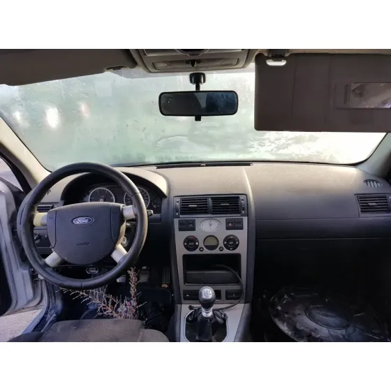 FORD MONDEO BERLINA (GE) '2003 AMBIENTE GRIS