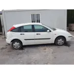 FORD FOCUS BERLINA (CAK) '2003 AMBIENTE BLANCO