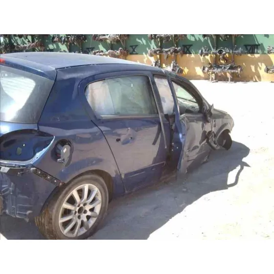 OPEL ASTRA H BERLINA '2004 COSMO AZUL
