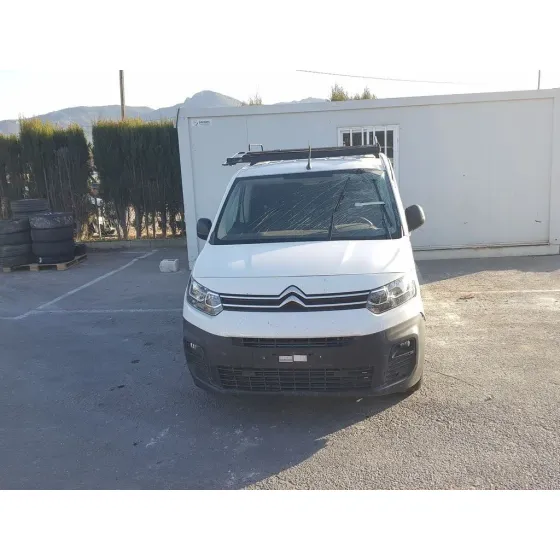 CITROEN BERLINGO '2019 FEEL XL BLANCO
