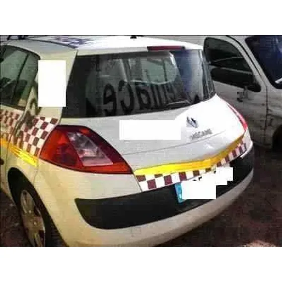 RENAULT MEGANE II BERLINA 5P '2002 1.9 DCI DIESEL BLANCO