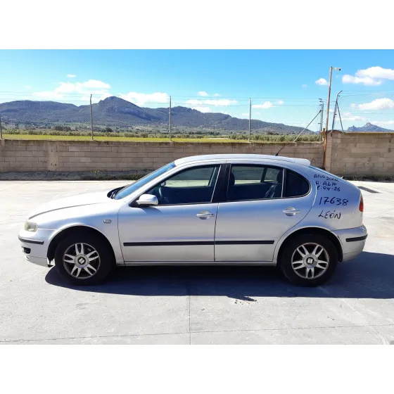 Seat LEON (1M1) 1999