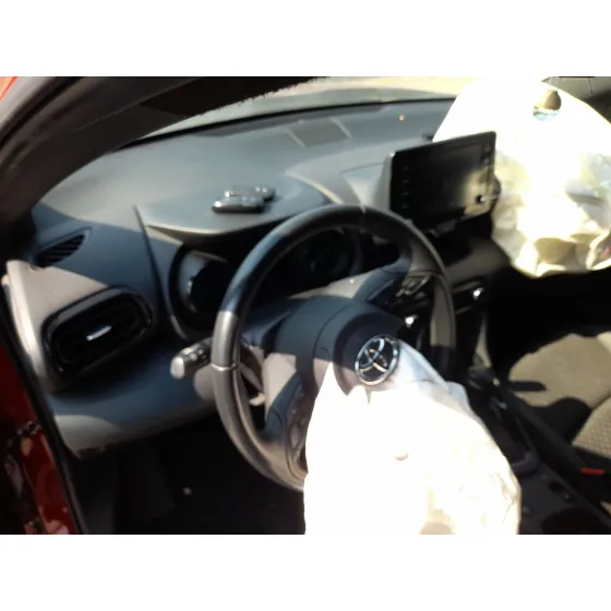 Toyota YARIS (_P21_, _PA1_, _PH1_) 2020