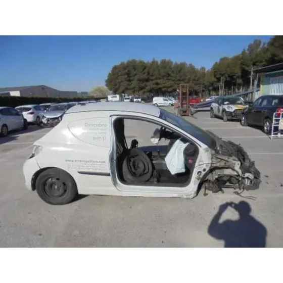 PEUGEOT 207 '2008 X-LINE BLANCO