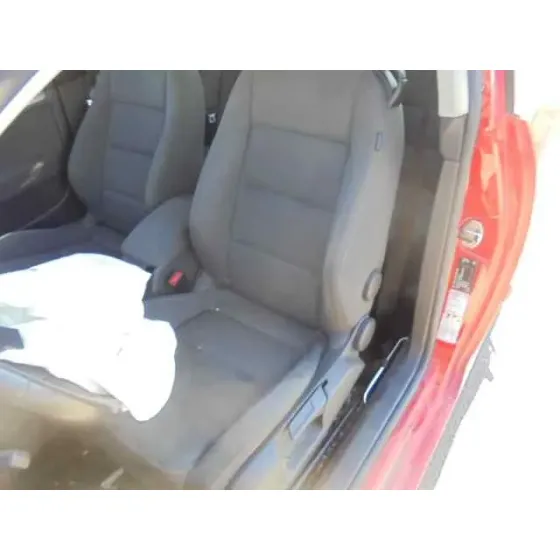 VOLKSWAGEN GOLF V BERLINA (1K1) '2006 HIGHLINE ROJO