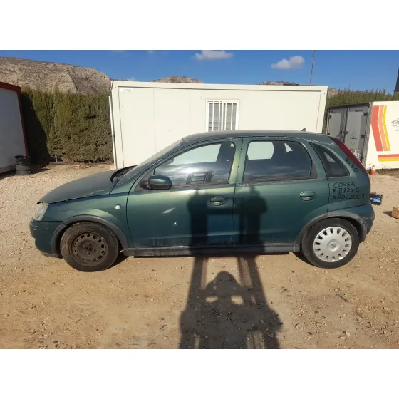 Opel CORSA C (X01) 2000