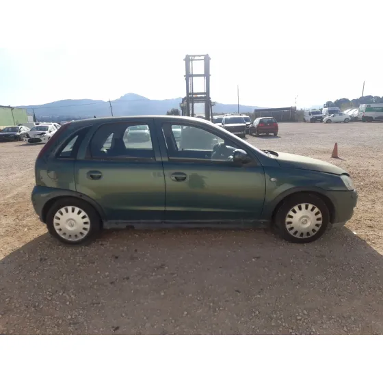 Opel CORSA C (X01) 2000
