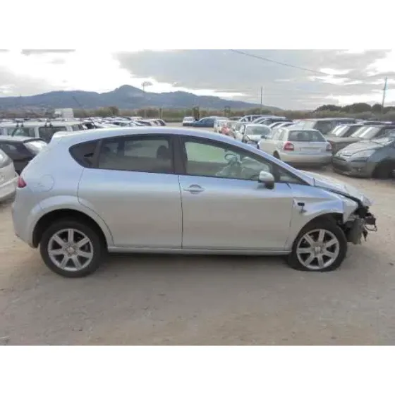 SEAT LEON (1P1) '2006 REFERENCE GRIS