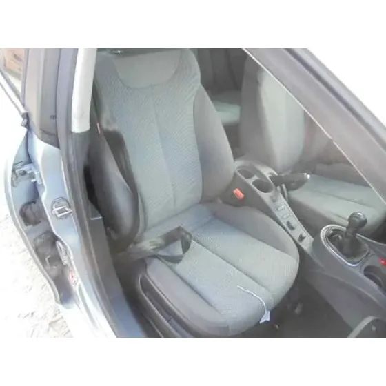 SEAT LEON (1P1) '2006 REFERENCE GRIS
