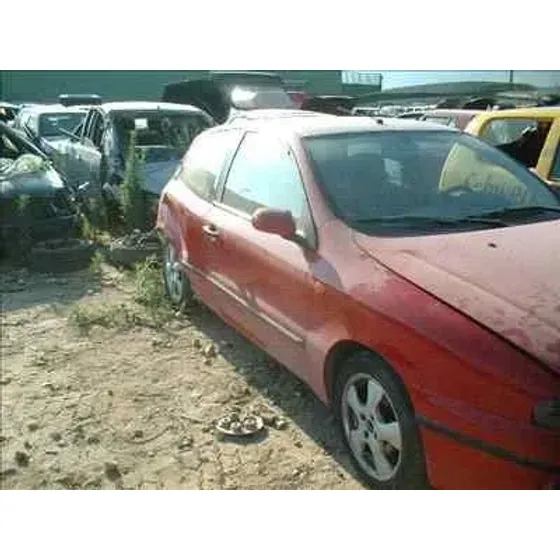 FIAT BRAVO (182) '1996 1.9 JTD CAT ROJO