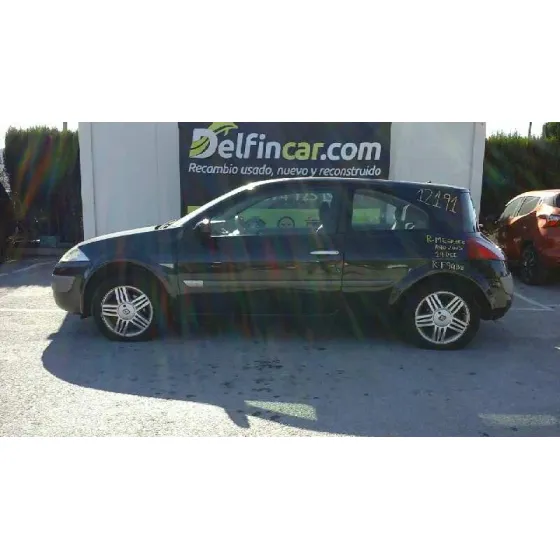 RENAULT MEGANE II BERLINA 3P '2004 CONFORT DYNAMIQUE NEGRO