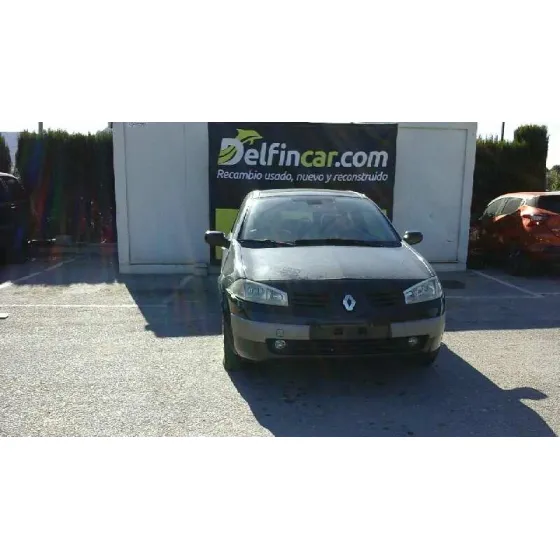 RENAULT MEGANE II BERLINA 3P '2004 CONFORT DYNAMIQUE NEGRO