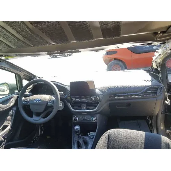FORD FIESTA (CE1) '2020 TITANIUM GRIS