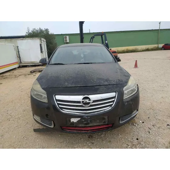 OPEL INSIGNIA BERLINA '2009 EDITION NEGRO