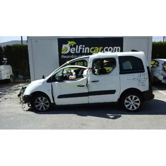 PEUGEOT PARTNER TEPEE '2018 AVENTURE EDITION BLUEHDI BLANCO