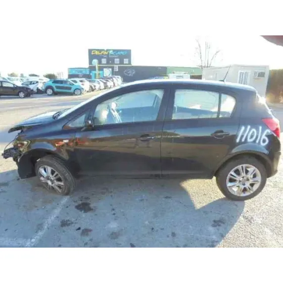 OPEL CORSA D '2011 CMON NEGRO