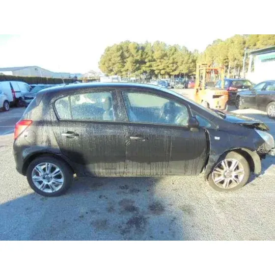 OPEL CORSA D '2011 CMON NEGRO