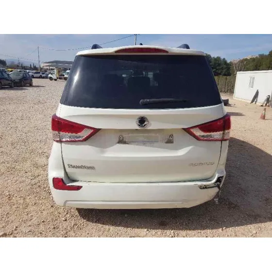 SSANGYONG RODIUS '2016 4WD POWER BLANCO