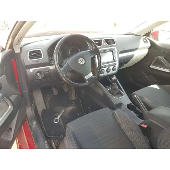 VOLKSWAGEN SCIROCCO (137) '2009 2.0 TDI (103KW) ROJO