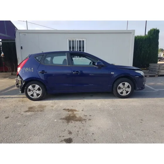 HYUNDAI I30 '2011 COMFORT AZUL