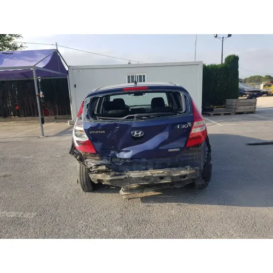HYUNDAI I30 '2011 COMFORT AZUL