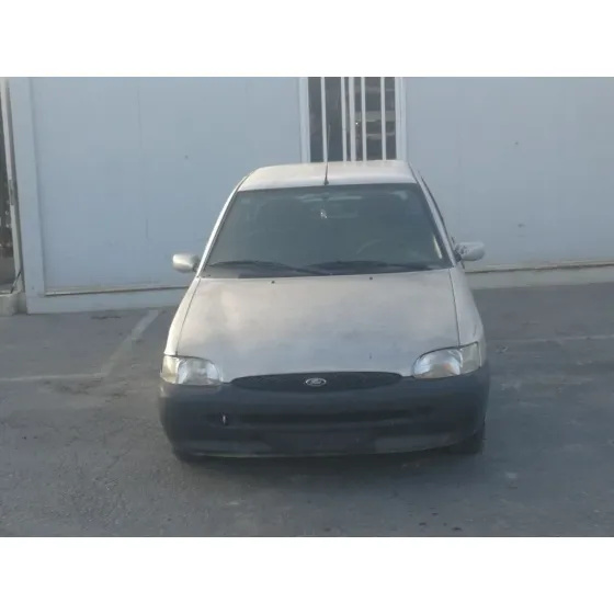 FORD ESCORT BERL./TURNIER '2000 GHIA BERLINA GRIS