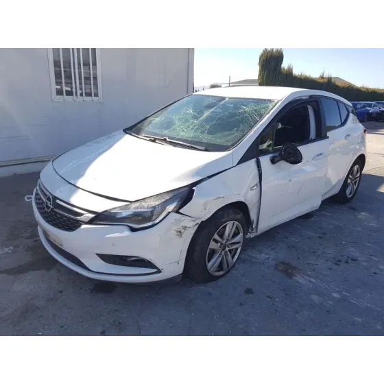 OPEL ASTRA K LIM. 5TÜRIG '2018 SELECTIVE START/STOP BLANCO
