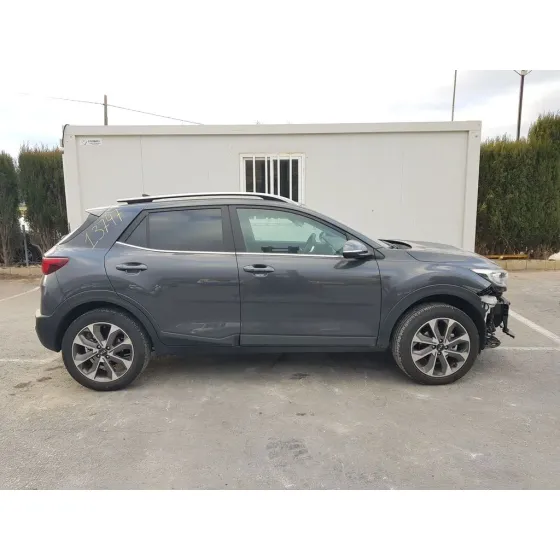 KIA STONIC (YBCUV) '2020 DRIVE GRIS OSCURO
