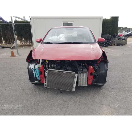KIA RIO (YB) '2022 HIBRID ROJO