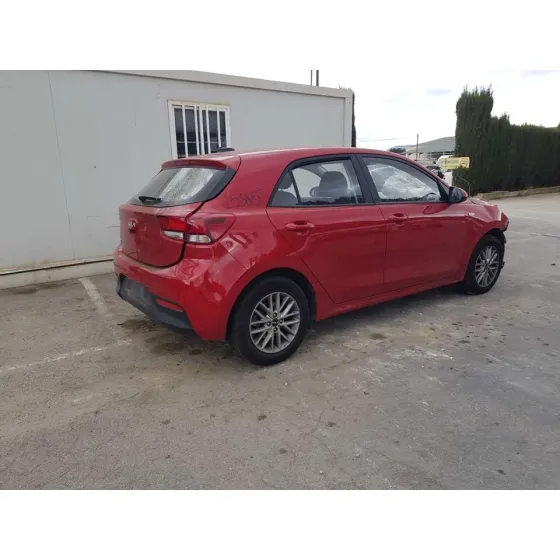 KIA RIO (YB) '2022 HIBRID ROJO
