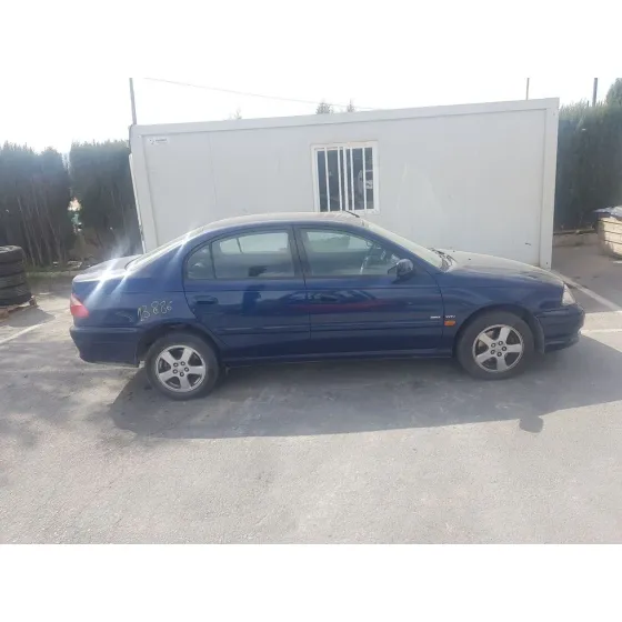 TOYOTA AVENSIS BERLINA (T 22) '2002 1.6 TEMPUS (4-PTAS.) AZUL