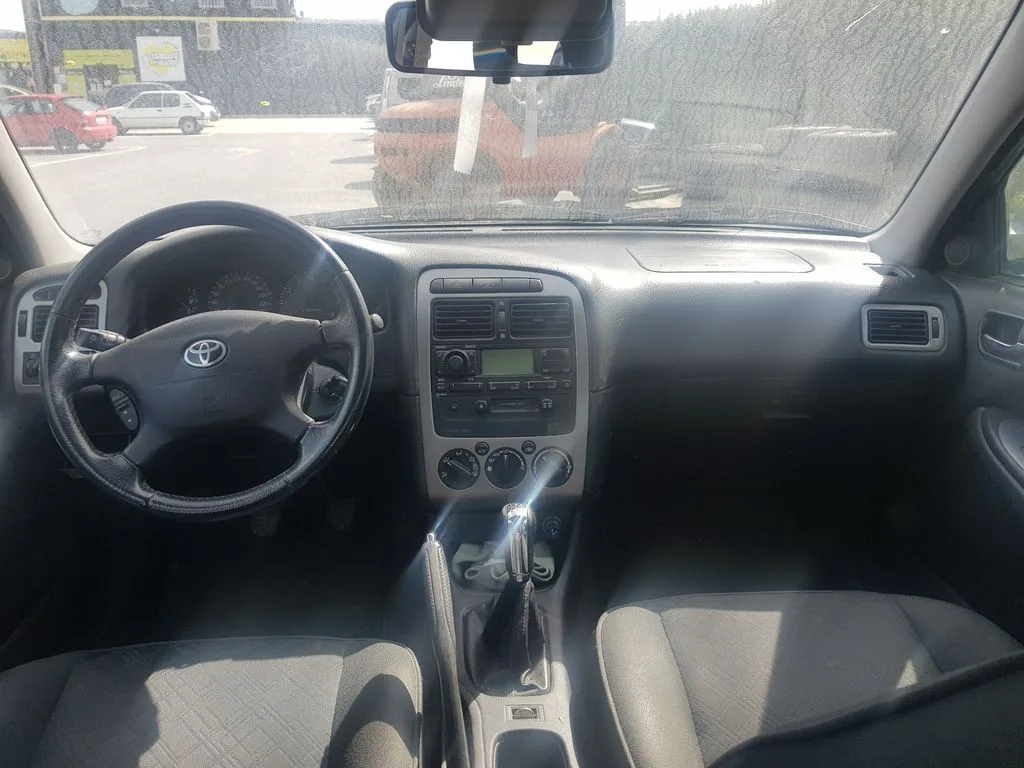 TOYOTA AVENSIS BERLINA (T 22) '2002 1.6 TEMPUS (4-PTAS.) AZUL